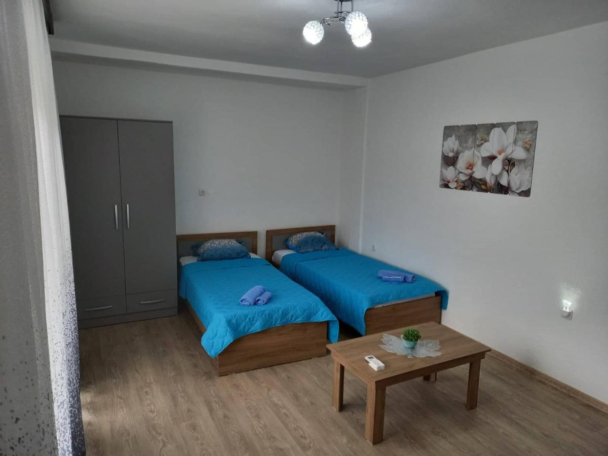 Апартамент Apartmants Djekovi *