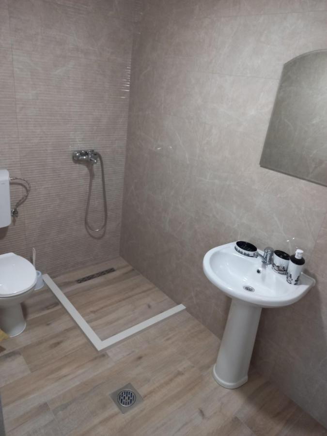Апартамент Apartmants Djekovi